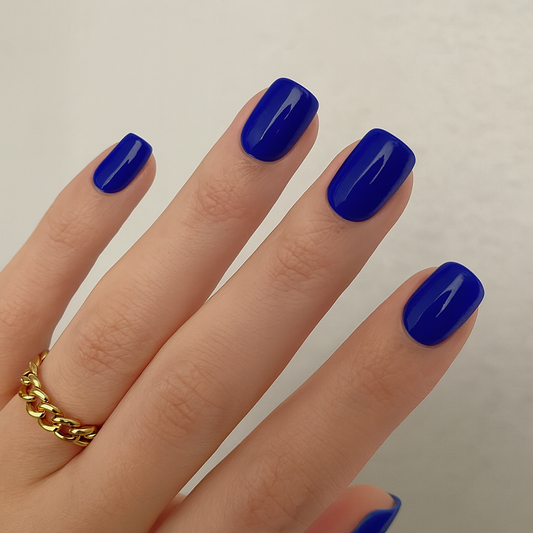 midnight blure press on negler fra hei mani